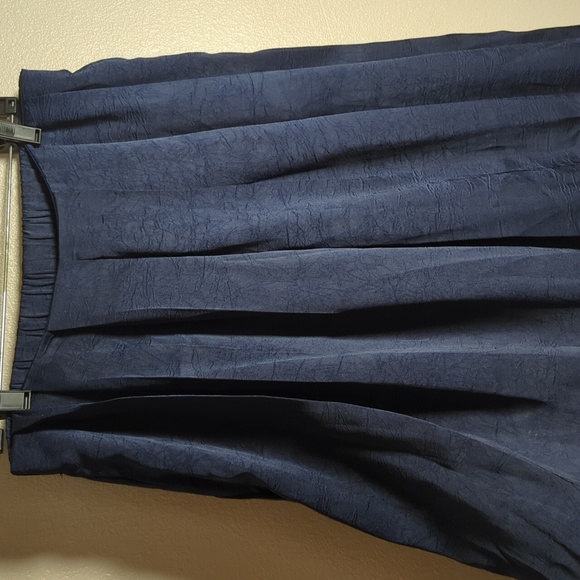 NWT Elegant Navy Wide-Leg Pants Size M - Picture 3 of 13